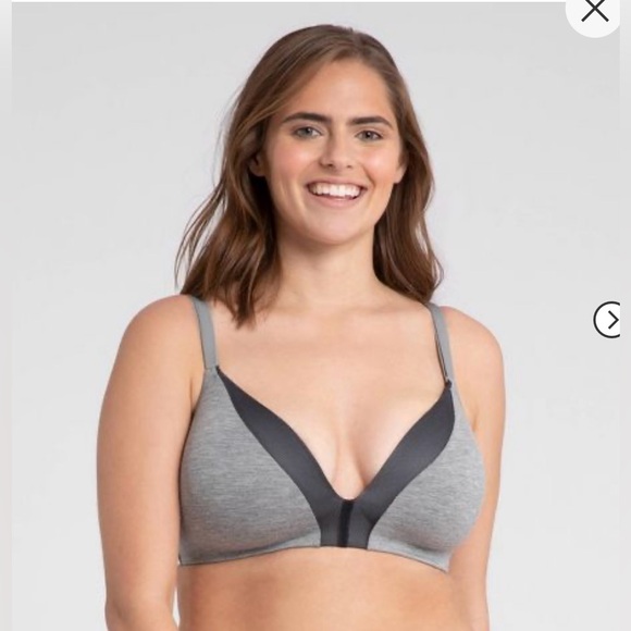 All.You. LIVELY Women's All Day Deep V No Wire Bra - Picture 5 of 16